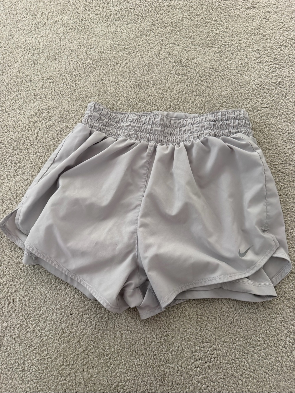 Nike’s One Dri-FIT High Waist 3" 2-in-1 Short Women’s Size Small